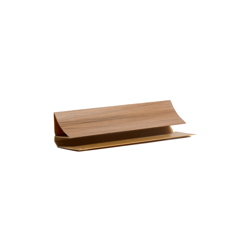 Cornisa basic para tablilla café claro 5.95m